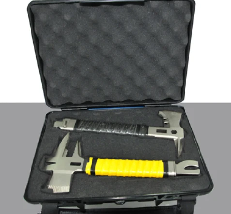 RESCUE EQUIPMENT MULTIFUNCTION ACE 1 multifunctional_axe