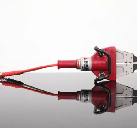 RESCUE EQUIPMENT Q-HYDRAULIC SPREADER 1 q_hydraulic_spreader
